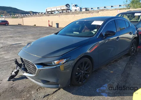 2023 Mazda Mazda3 2.5 S Carbon Edition z USA, uszkodzony, nr VIN 3MZBPACM0PM382544